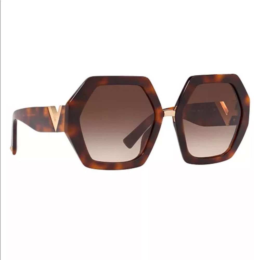 🆕 Valentino Sunglasses